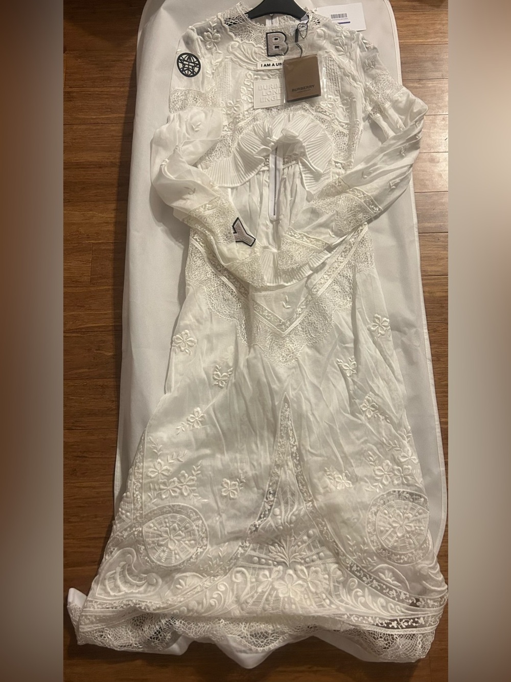 BURBERRY Appliquéd cutout cotton-voile and crocheted lace Maxi Dress MSRP $13900 - Picture 10 of 13